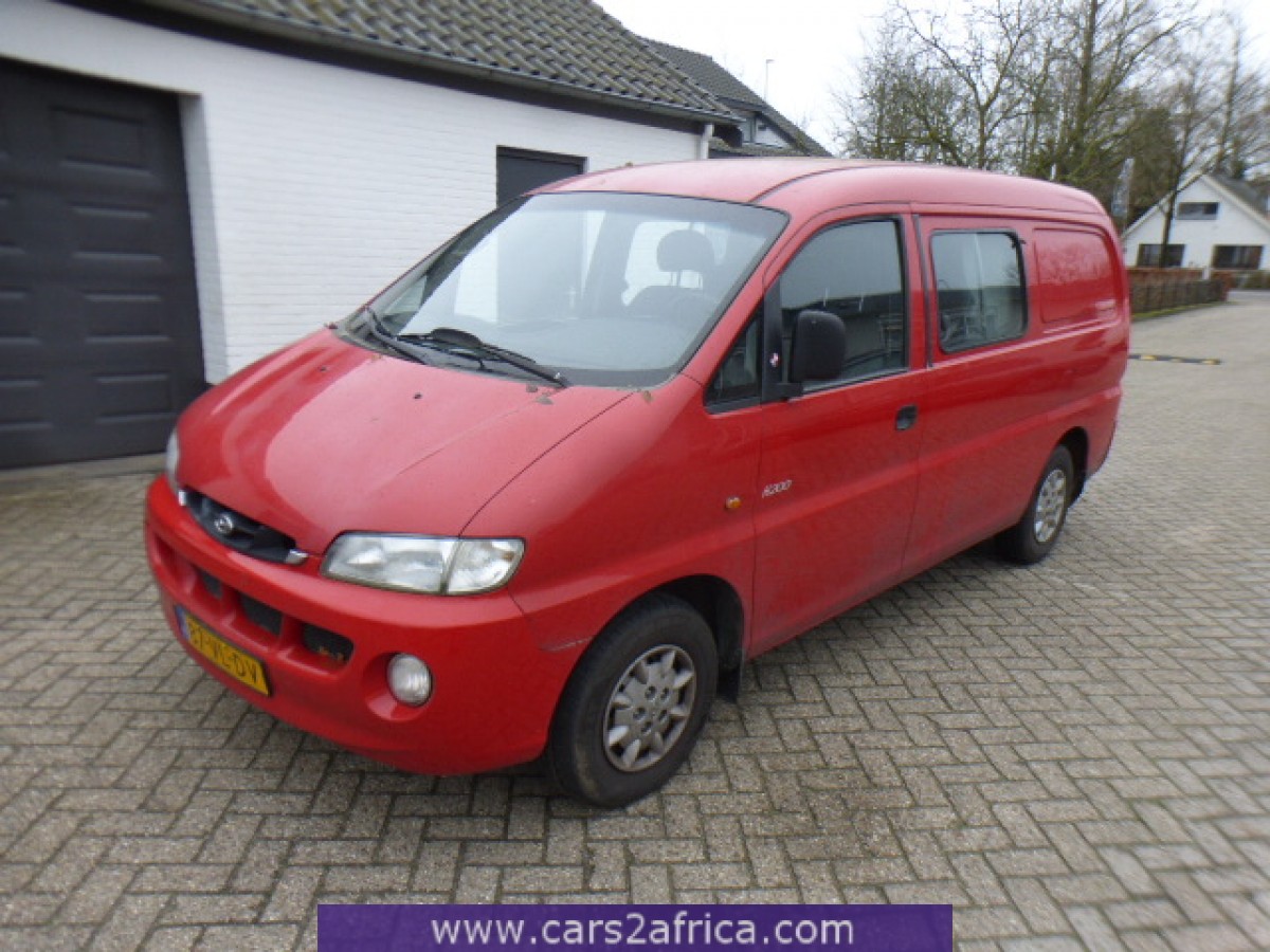 HYUNDAI H200 2.5 D 65751 used, available from stock