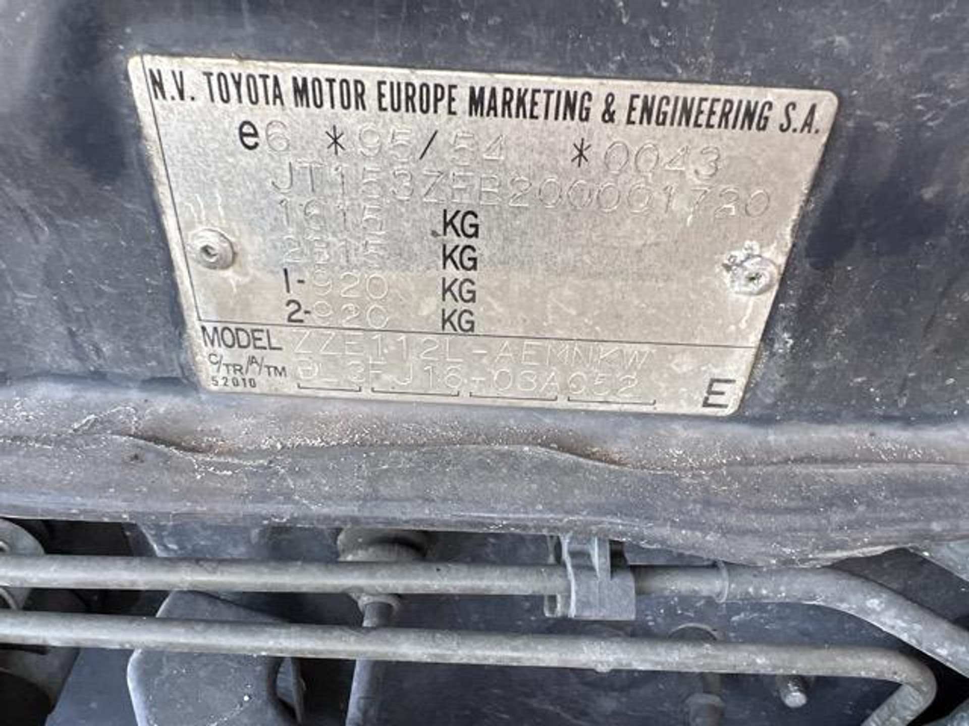 38712328-11.jpg