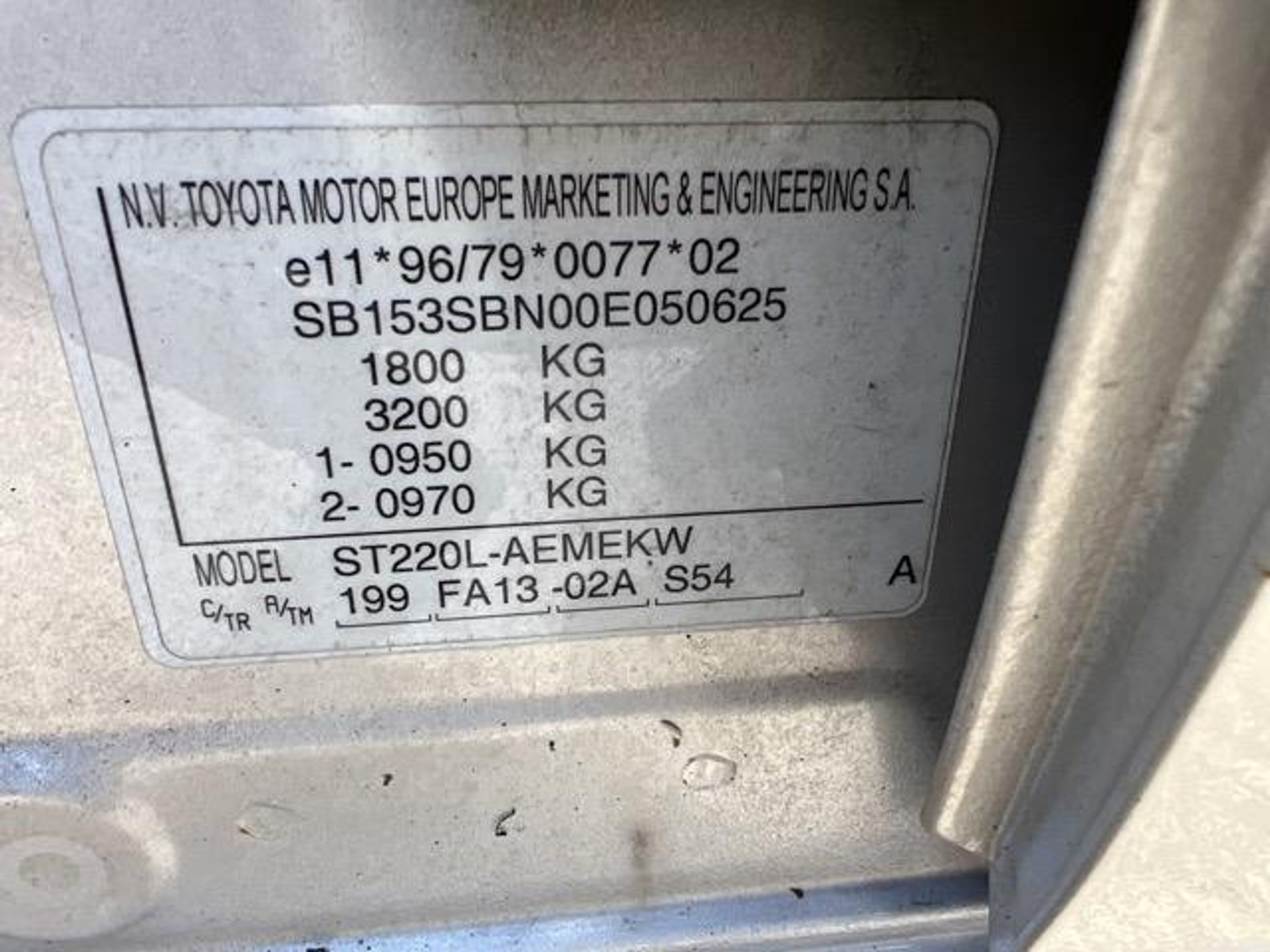 44115149-13.jpg