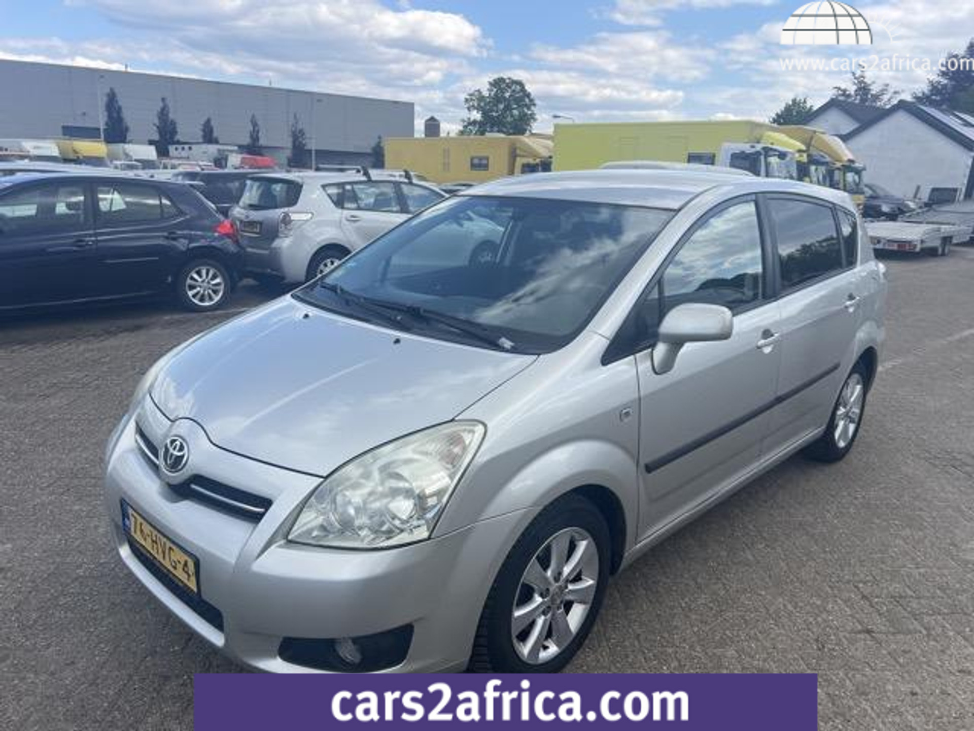 47711211-20.jpg
