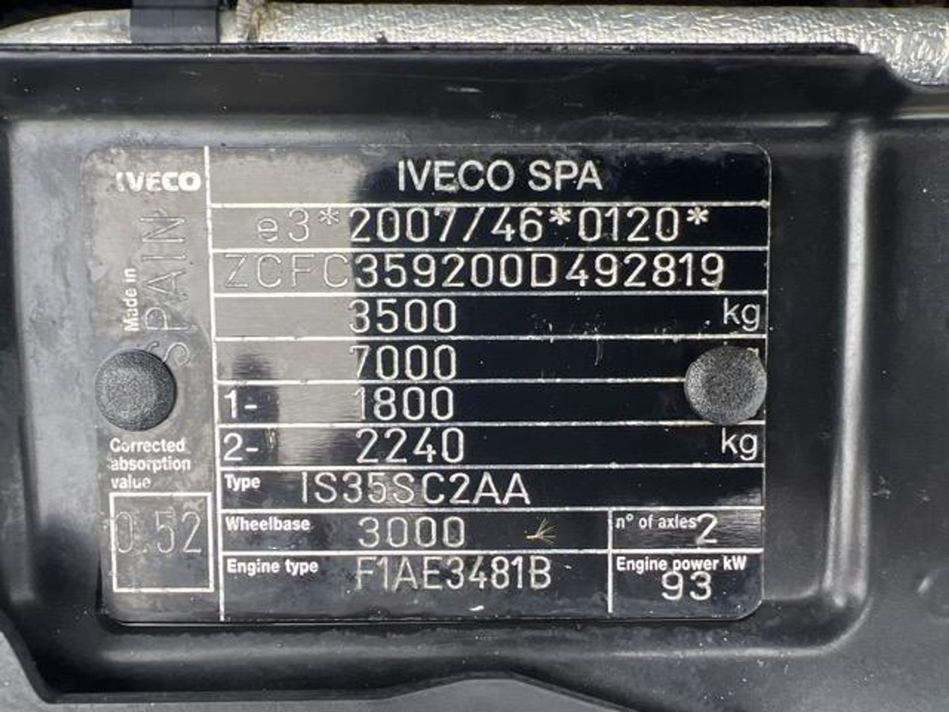 46480047-15.jpg