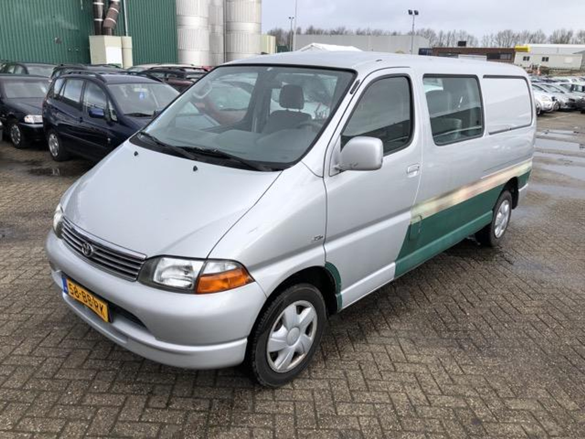 47199773