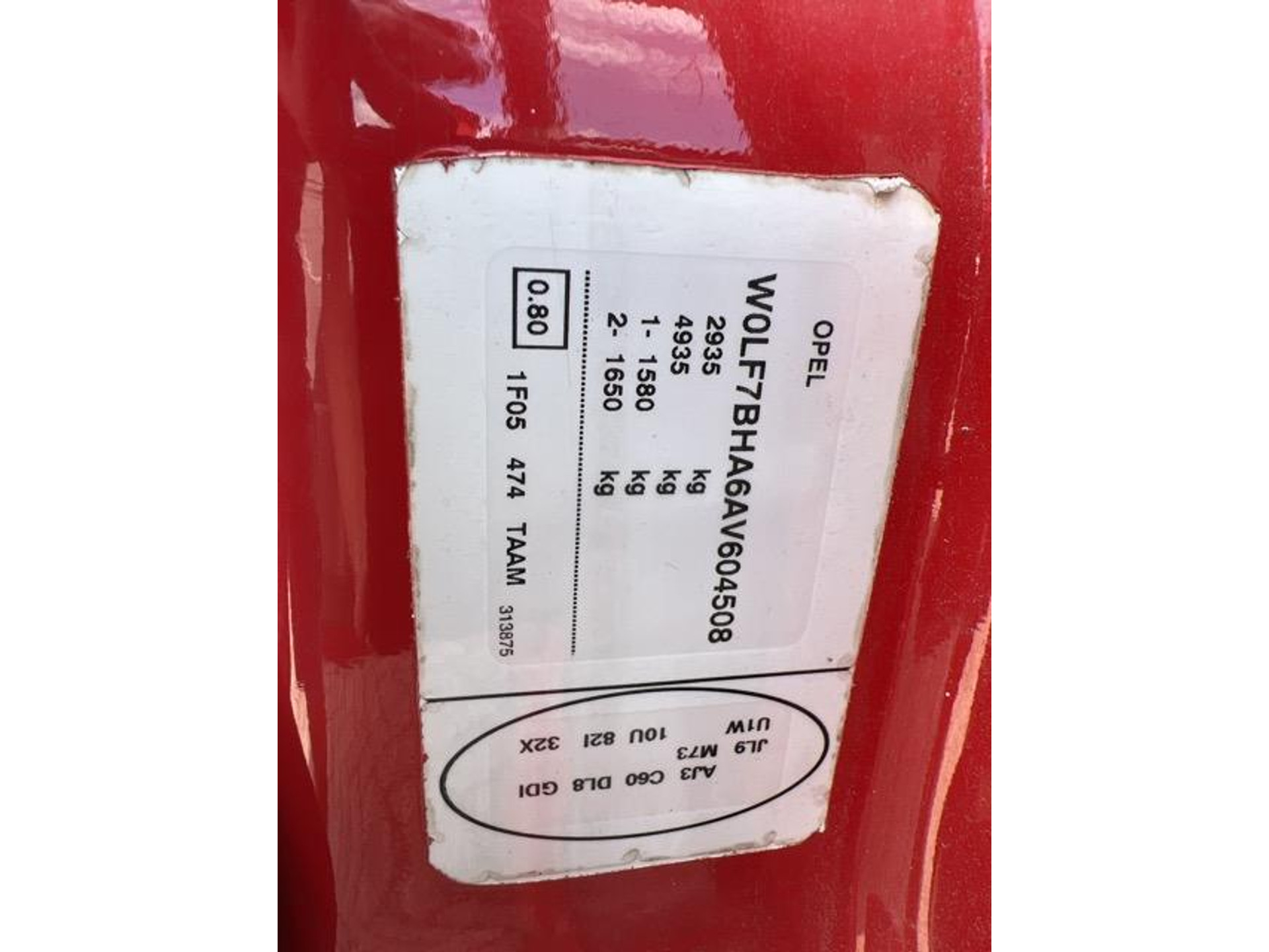 47509063-13.jpg