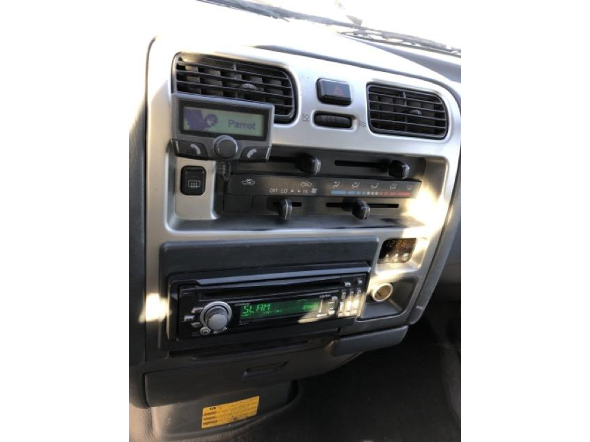 47870911-9.jpg