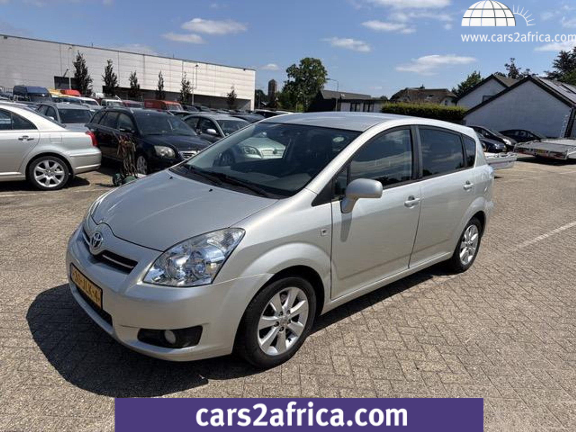 46538963-17.jpg