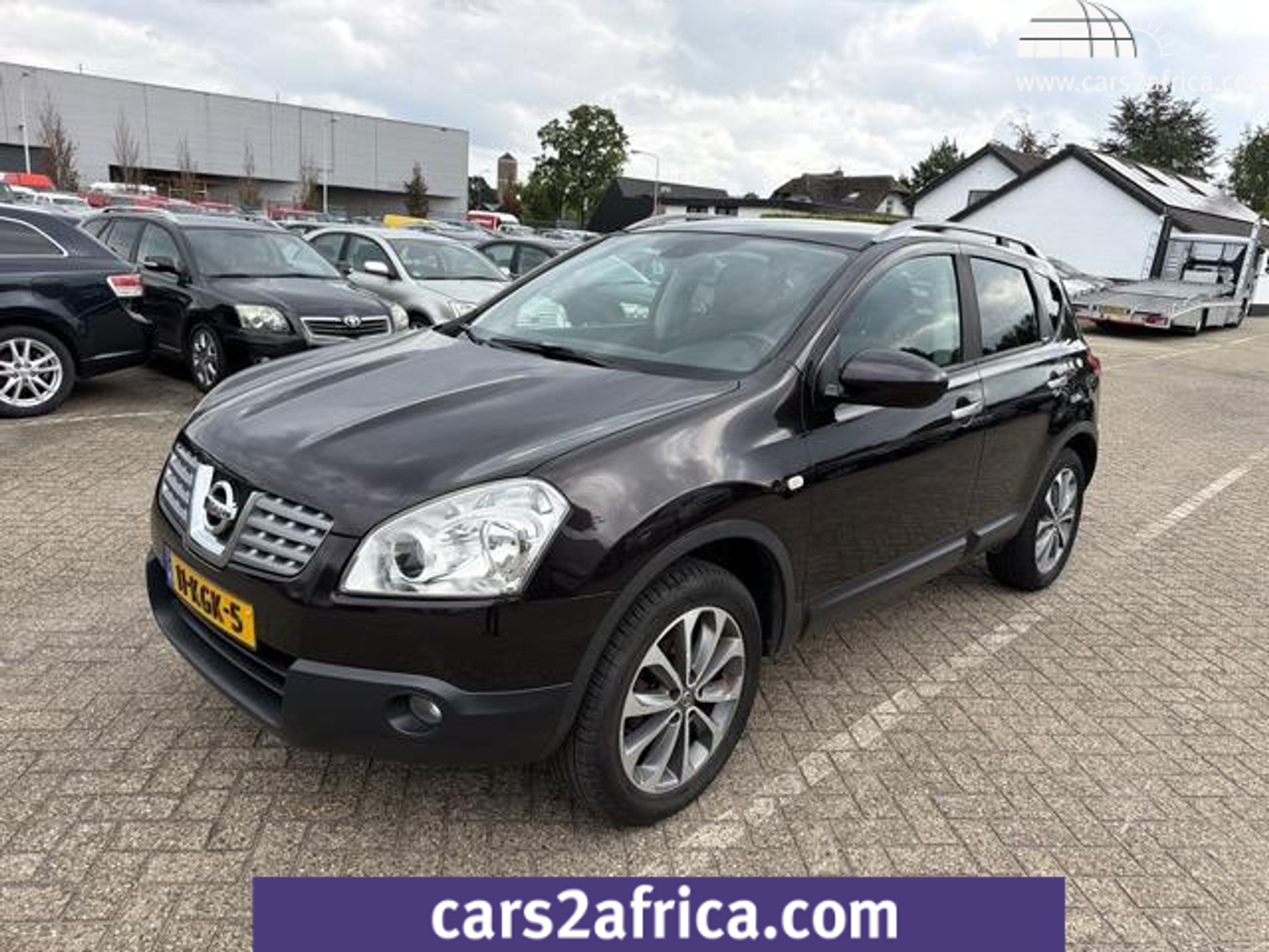 52118523-18.jpg
